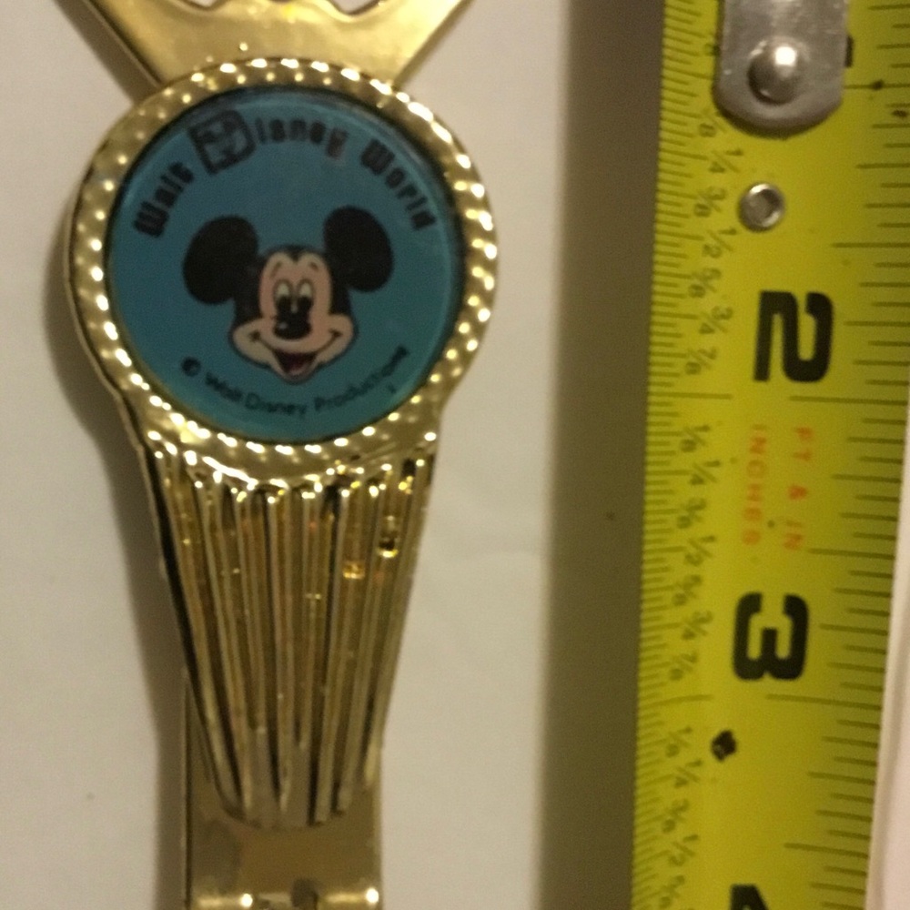 Walt Disney Bottle opener Box not included Made in USA - Picture 4 of 4